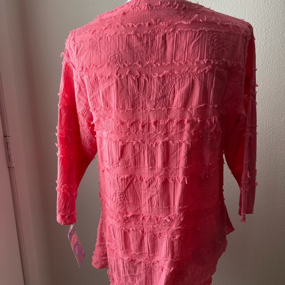 Gorgeous color, Salmon Lula B Blouse - Picture 3 of 5